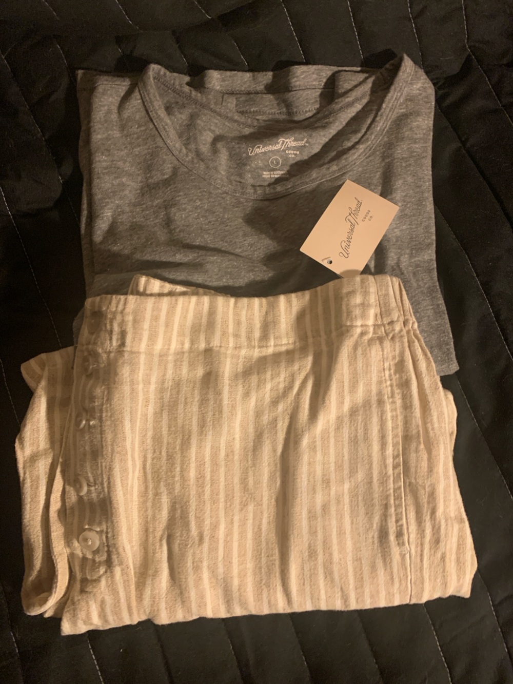 Universal Thread Cream Striped wide legs pants and Gray cuff Short Sleeve Top L